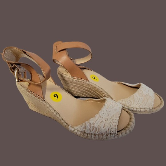 Vince Camuto Platform Wedge Sandal Women’s‎ 9 Shoe Taupe - Picture 8 of 10